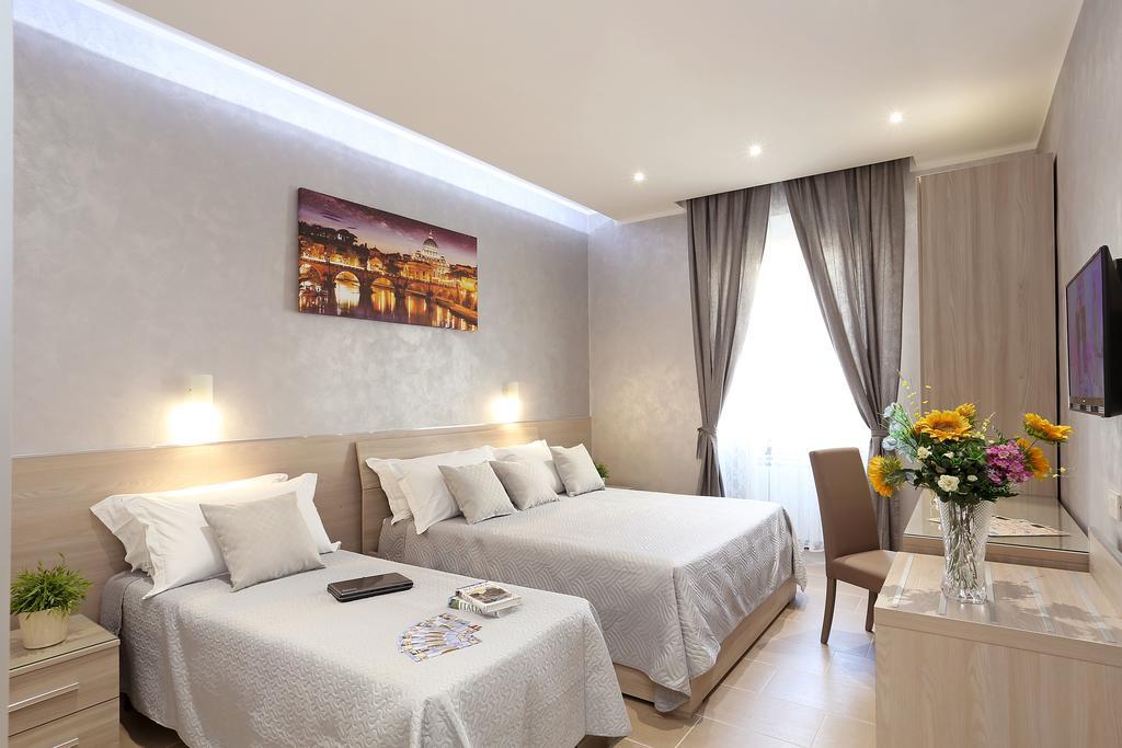 Adorasuite 2 Rome Bagian luar foto