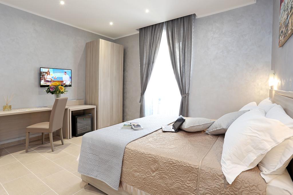 Adorasuite 2 Rome Bagian luar foto